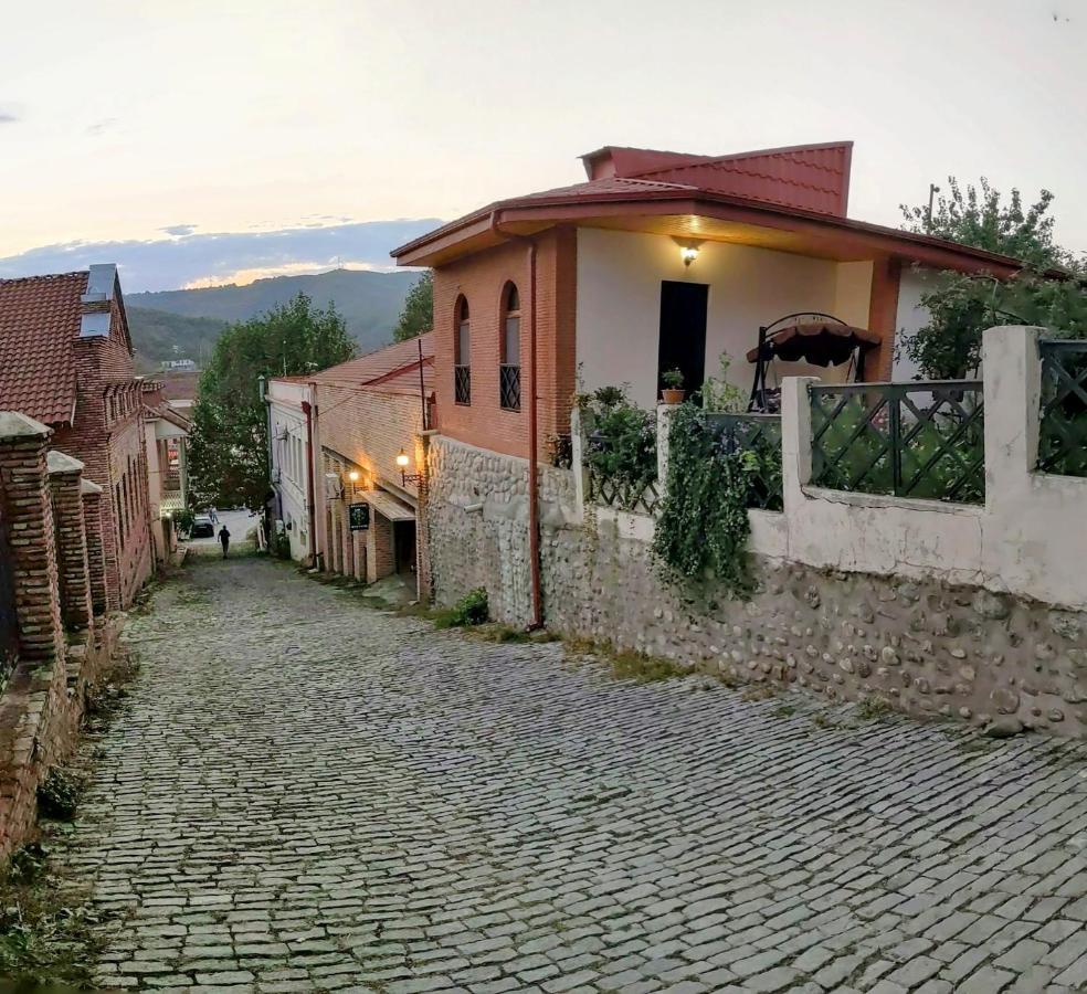 Ani-A Apartment Sighnaghi Bagian luar foto